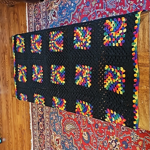 Large heavy crocheted Afghan blanket 60